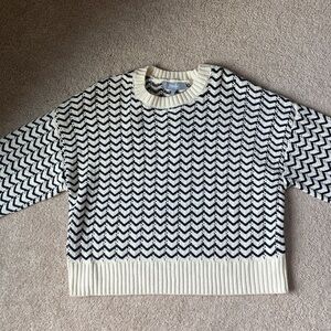Marled Black and White Zigzag Sweater